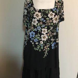 Susan Graver Liquid Knit Square Neck with Cap Sleeves.